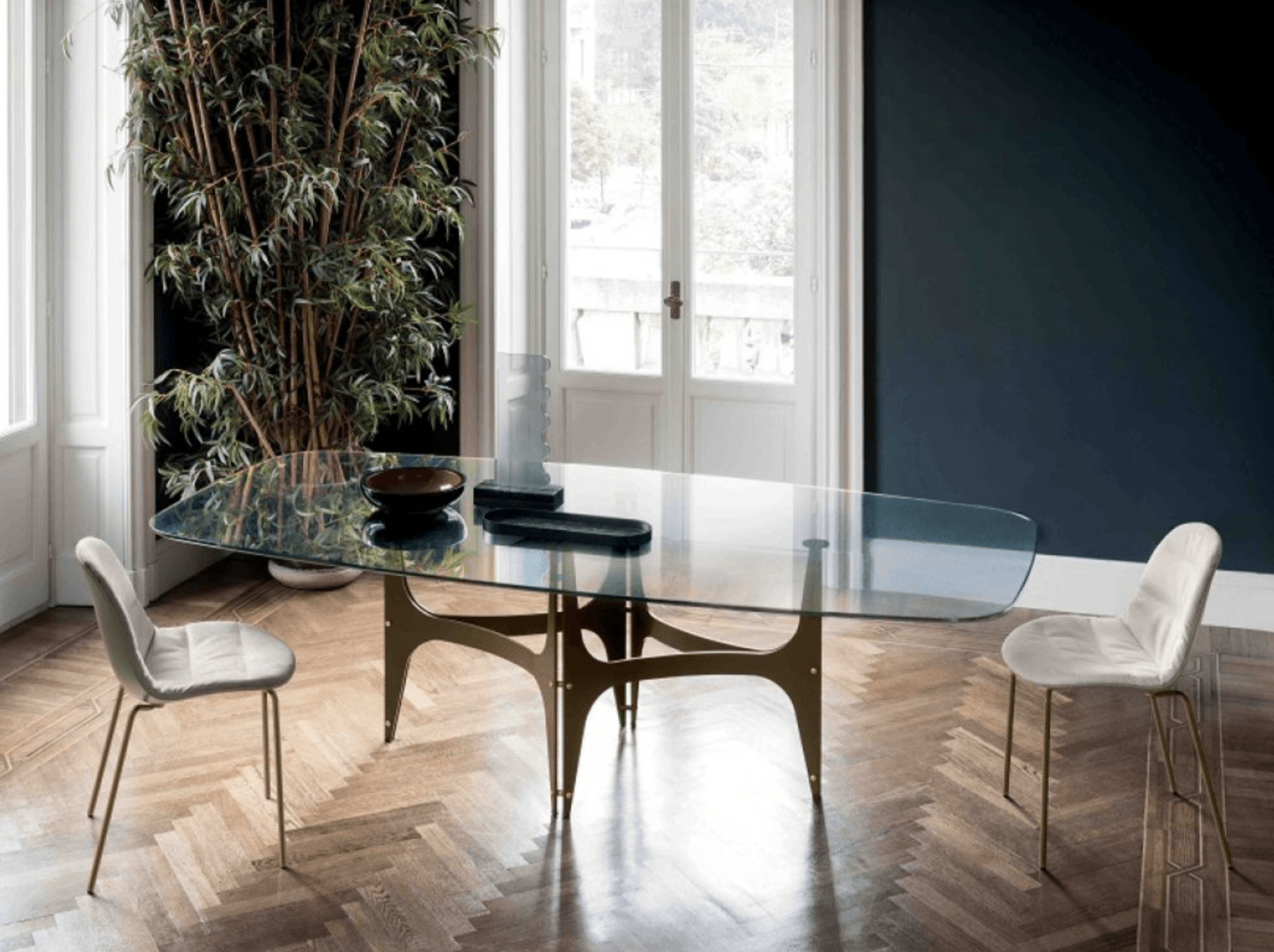 Universal Dining Table - Euro Living Furniture