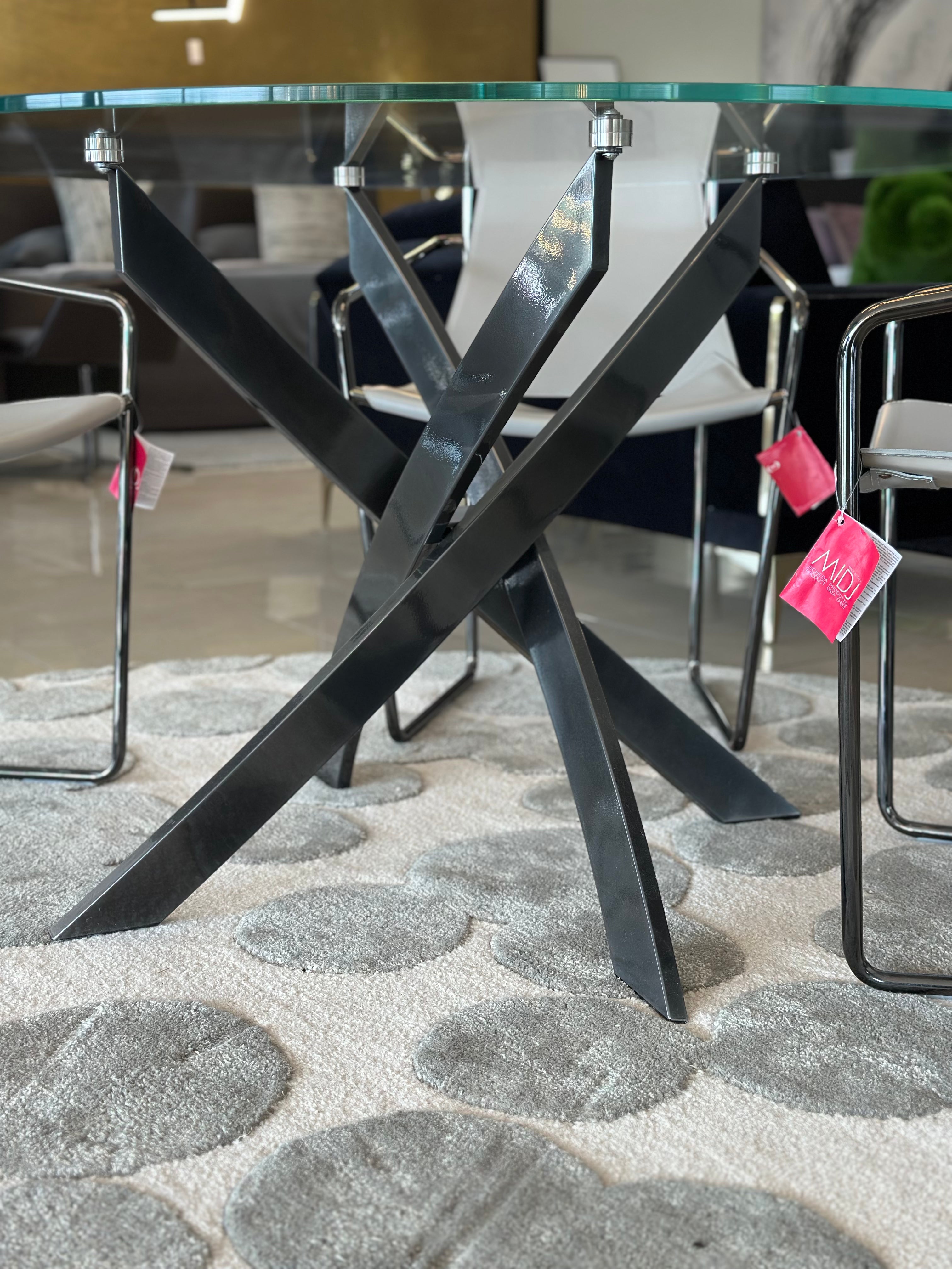 ROUND DINING TABLE + 4 CHAIRS - Euro Living Furniture