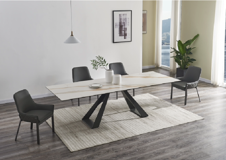 Guama extendable dining table - Euro Living Furniture