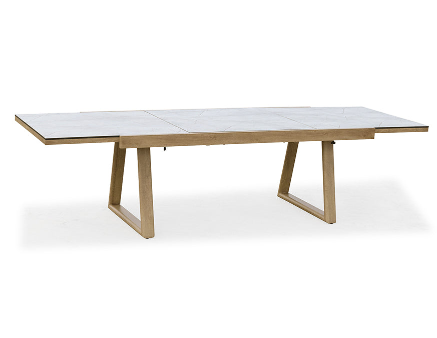 Coti extendable Outdoor Dining table - Euro Living Furniture