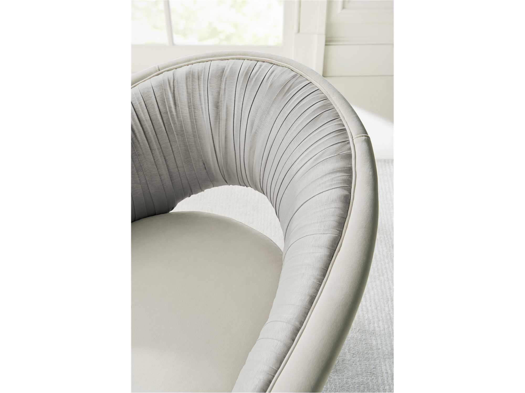 Desmond A Com-Pleat Turn Around Chair in Soft Silver - Euro Living Furniture