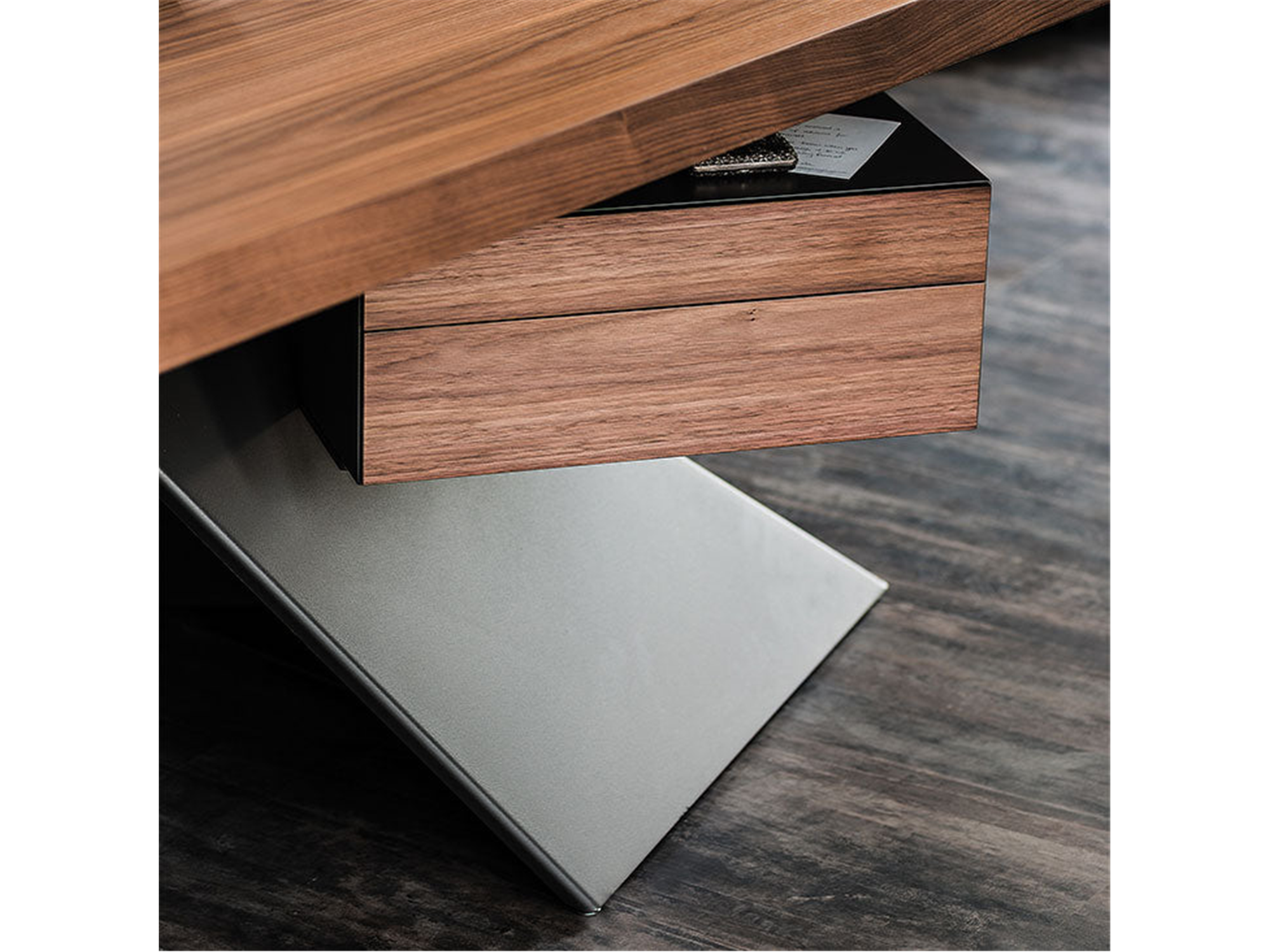 Nasdaq Desk - Euro Living Furniture