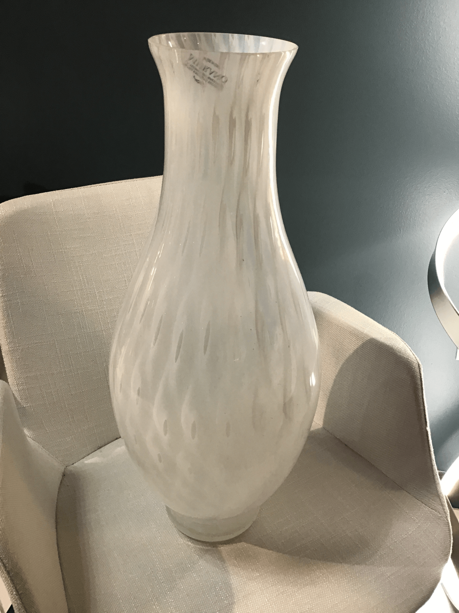 Kimono glass Vase, White - Euro Living Furniture
