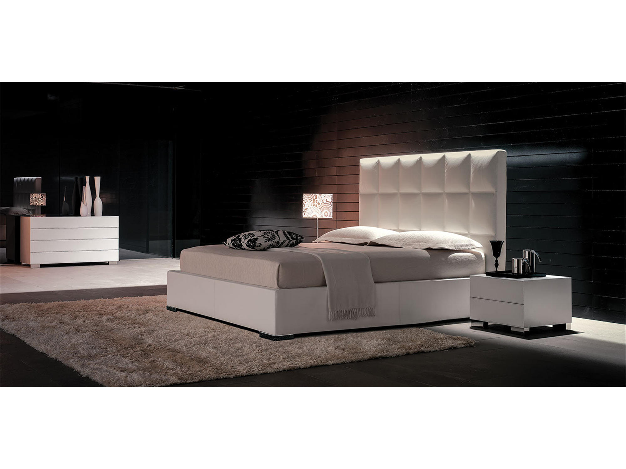 William Bed - Euro Living Furniture