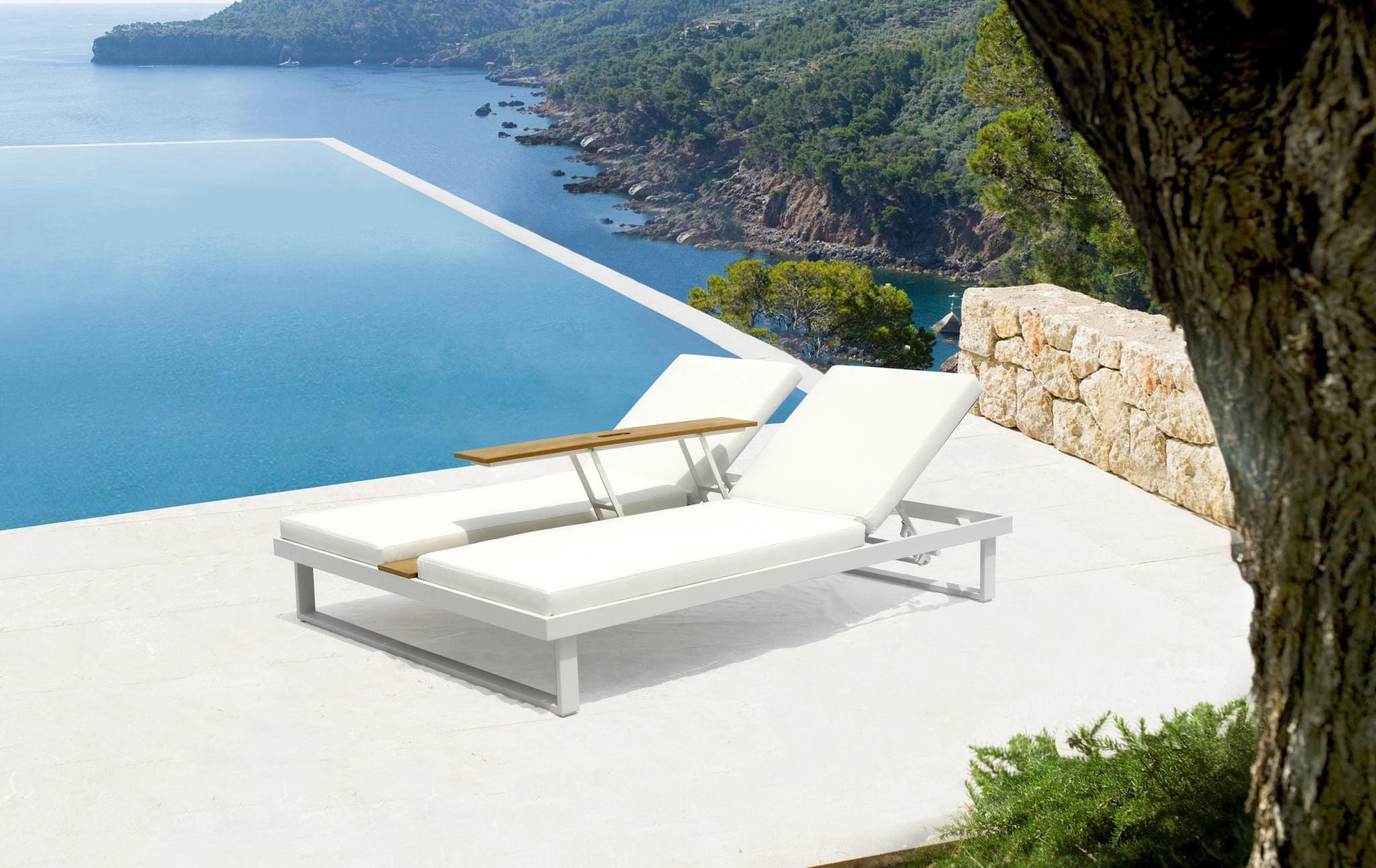 Kayson Double Lounge Chair - Euro Living Furniture