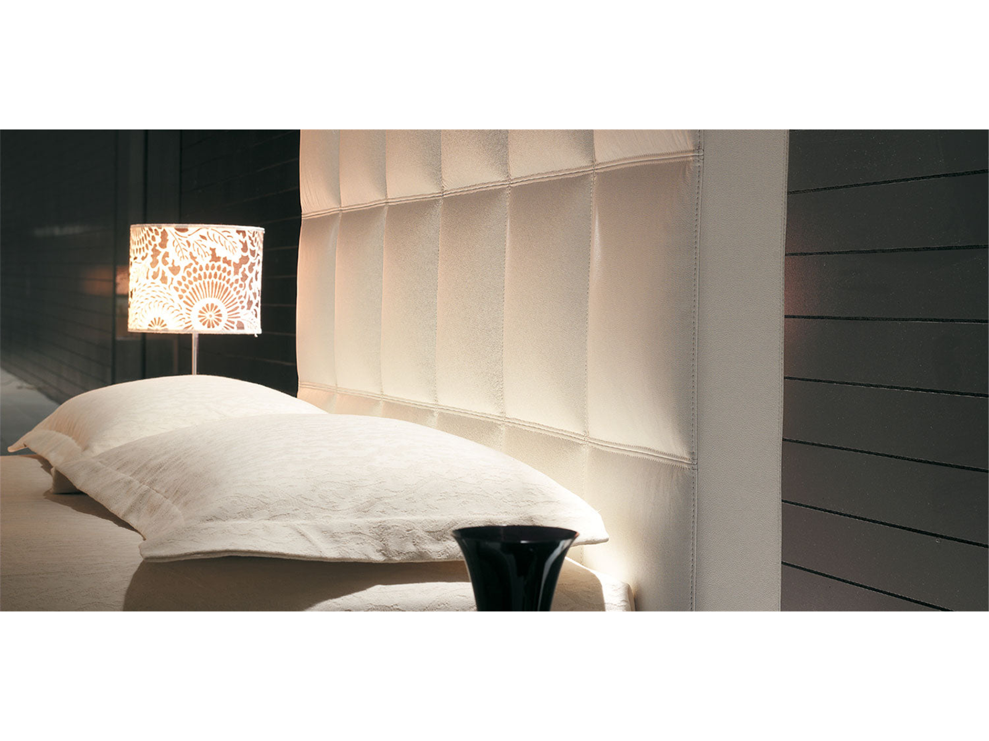 William Bed - Euro Living Furniture