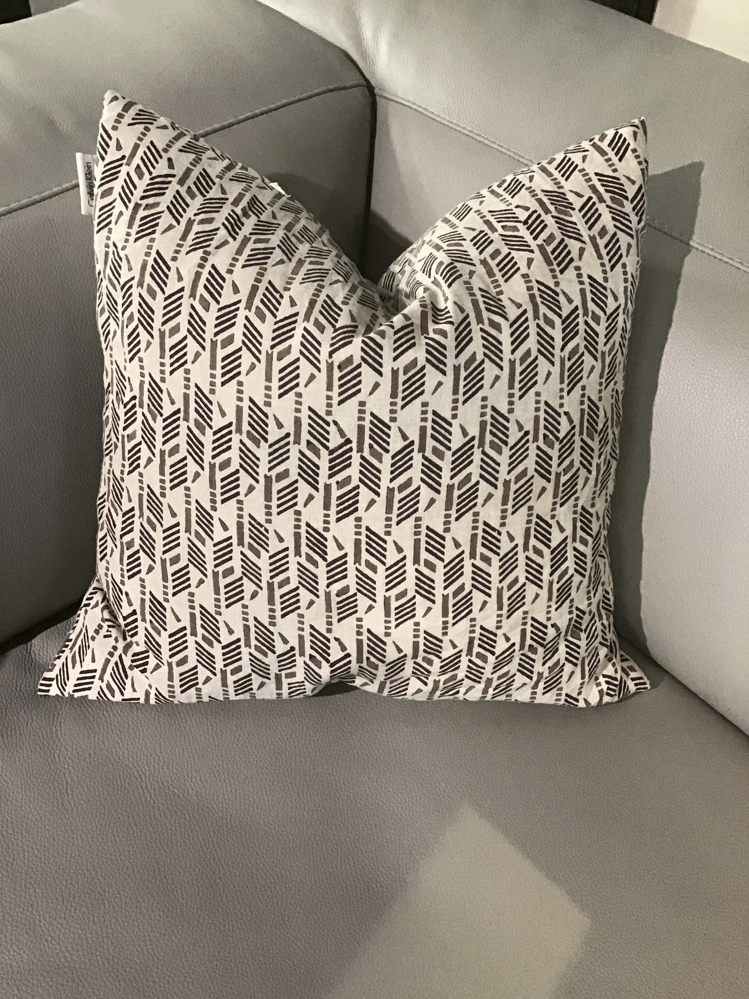 Native pillow, beige & brown - Euro Living Furniture