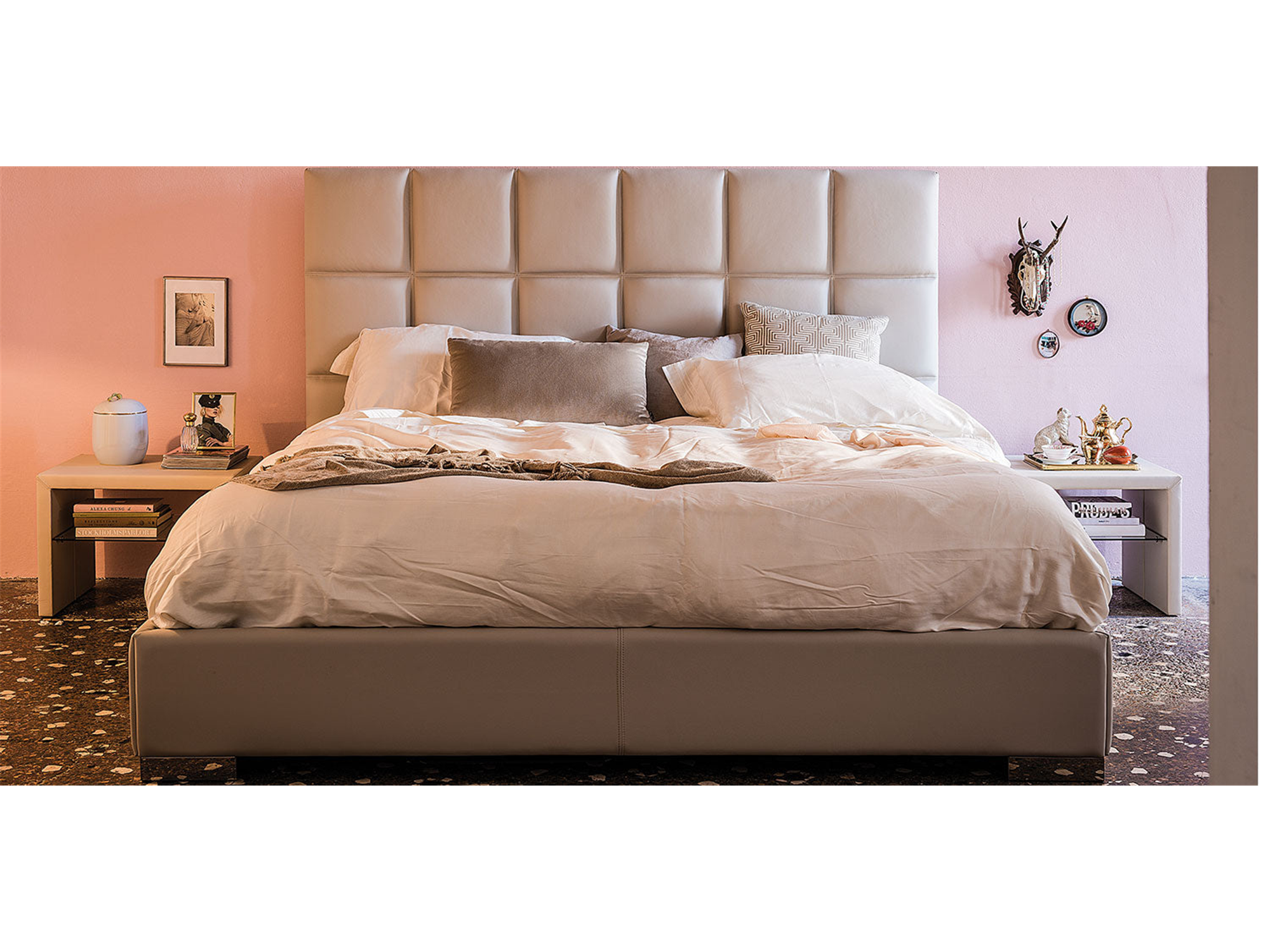 William Bed - Euro Living Furniture