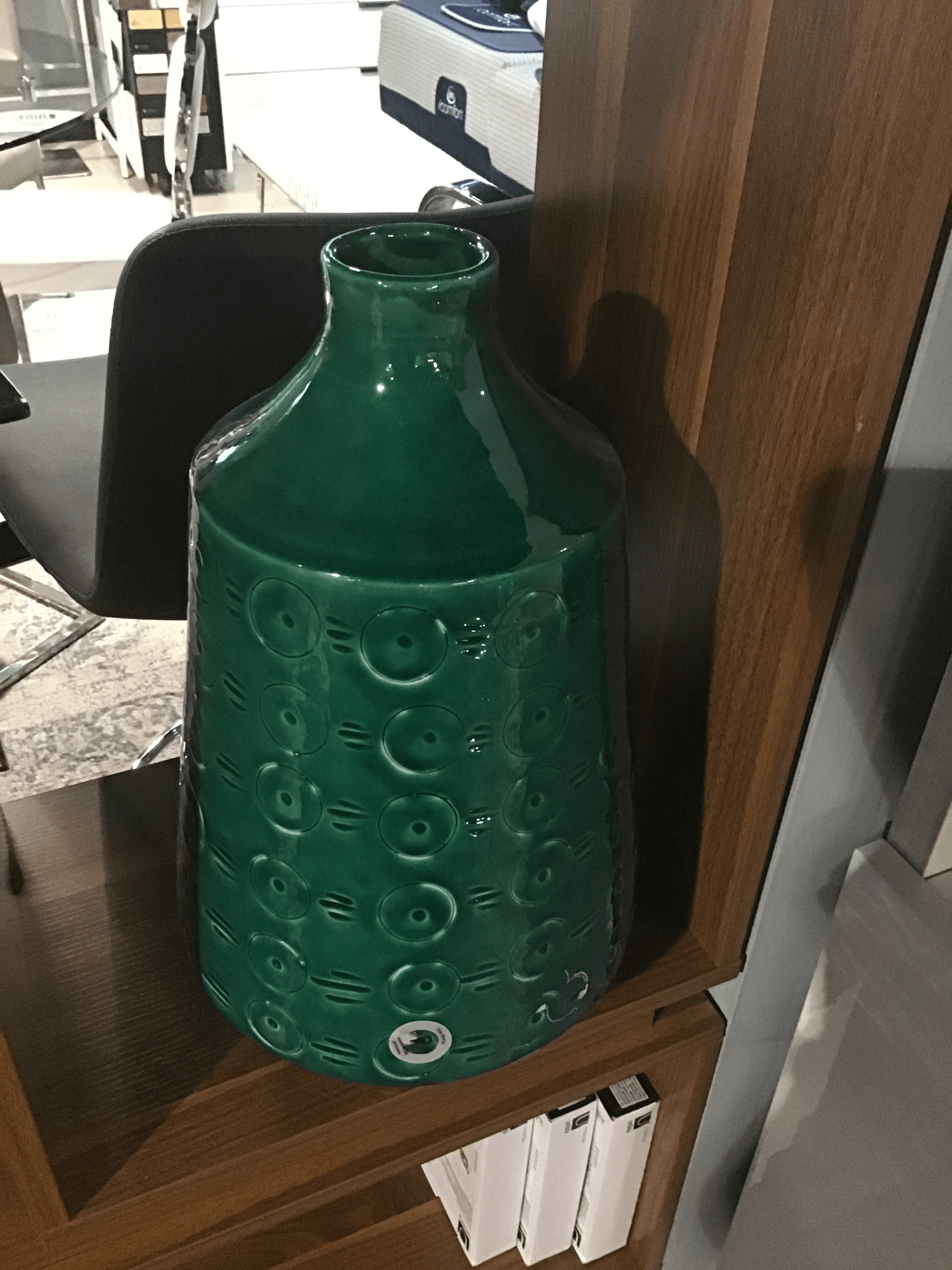 Large green decor - Euro Living Furniture