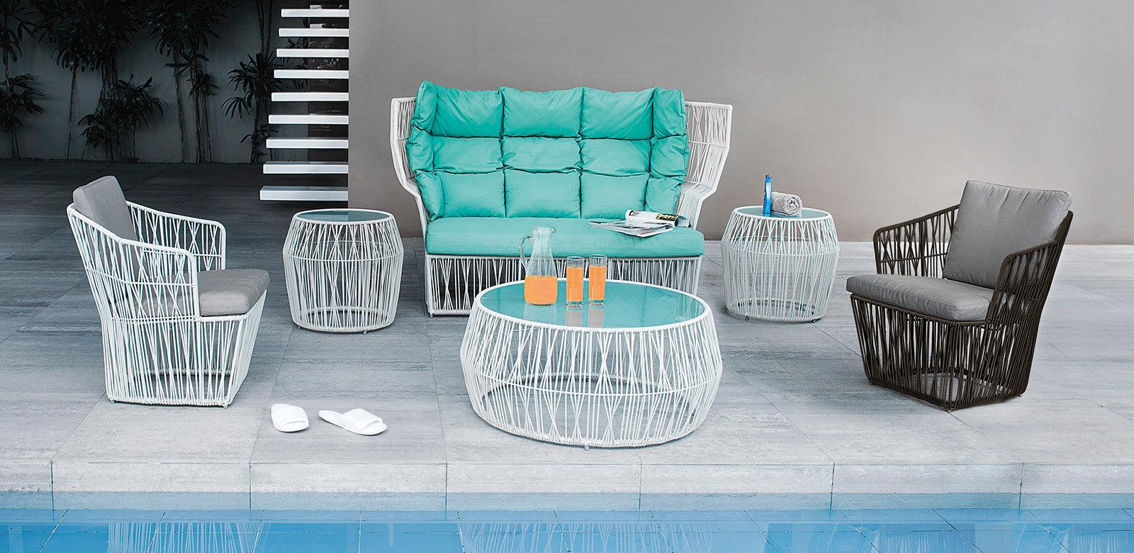 CALYX LOVESEAT - Euro Living Furniture