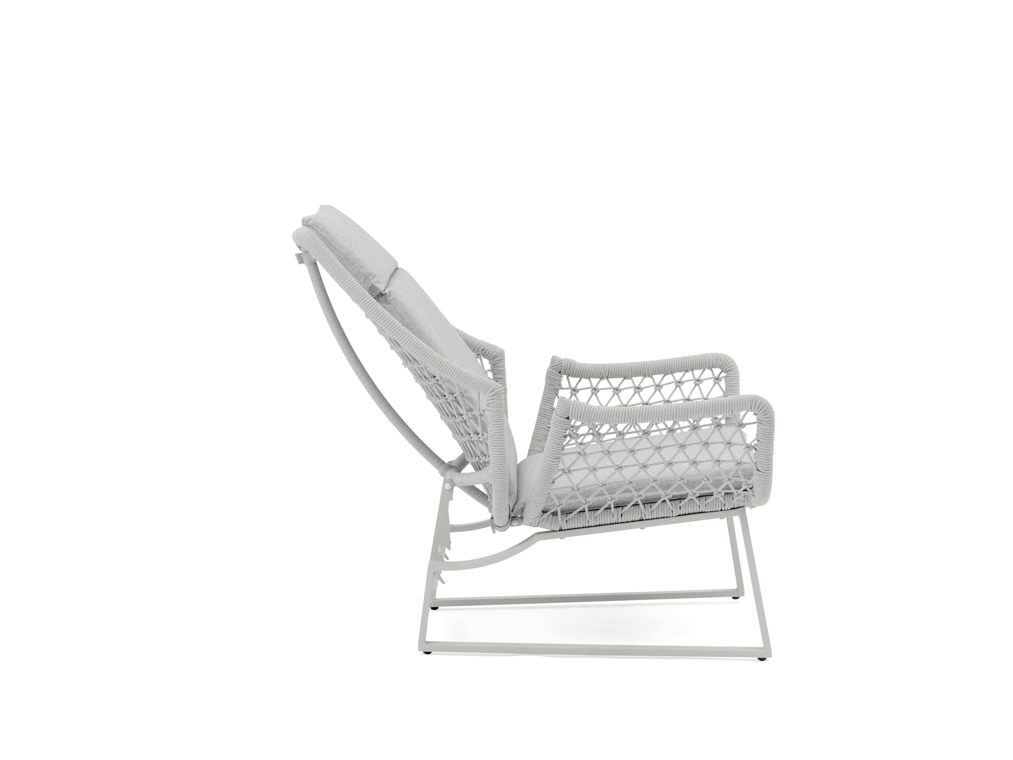 Ekkebert Recliner Chair - Euro Living Furniture