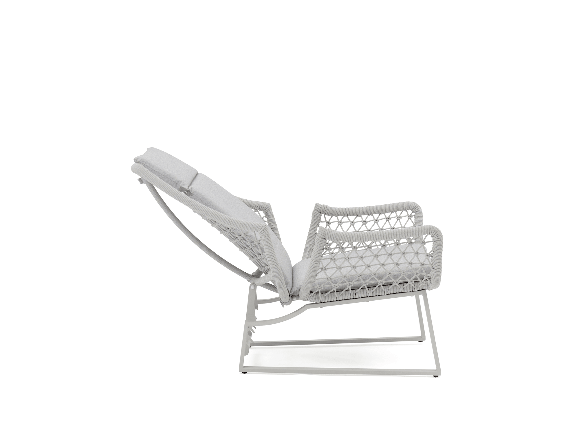 Ekkebert Recliner Chair - Euro Living Furniture