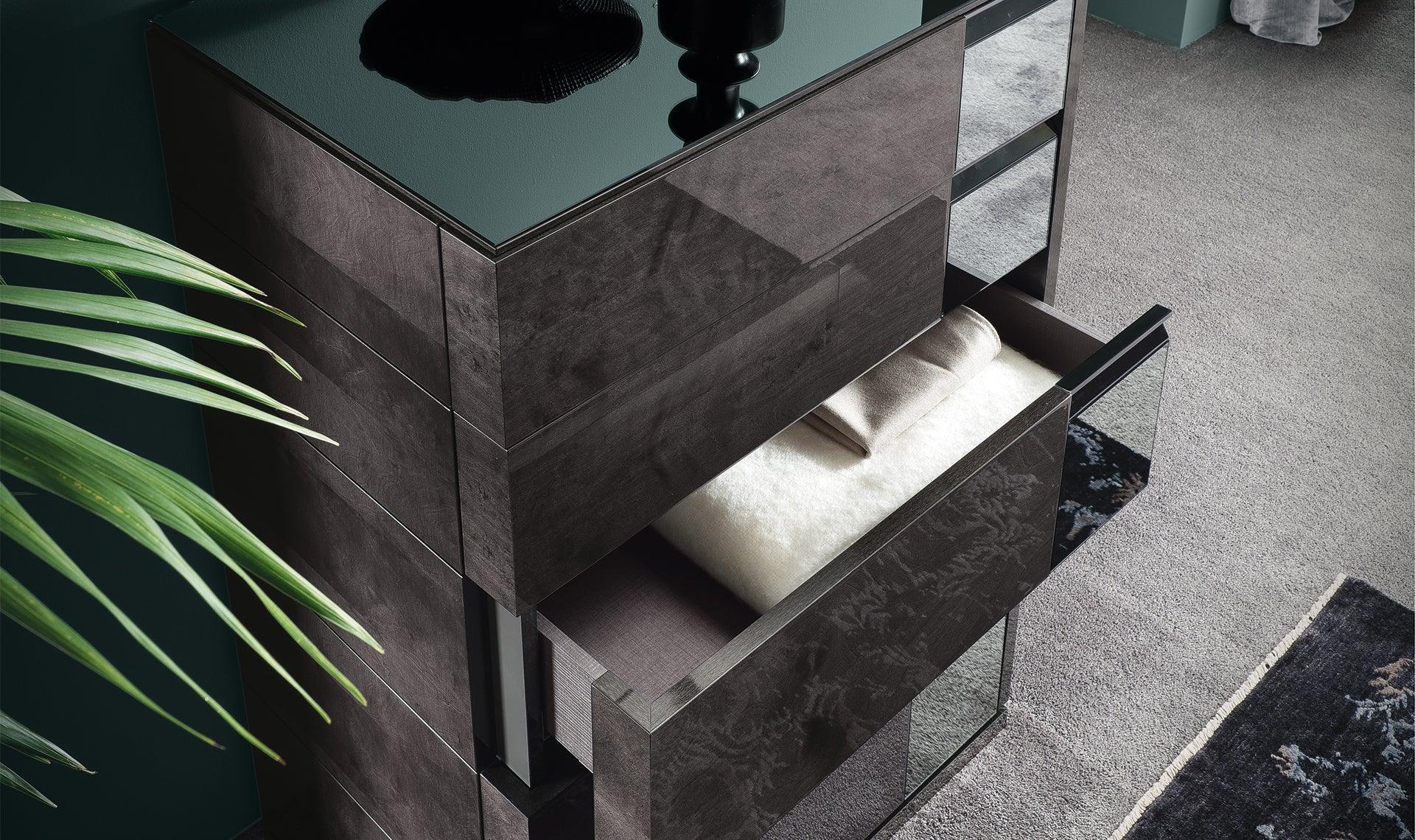 Harriet Bedroom Set - Euro Living Furniture