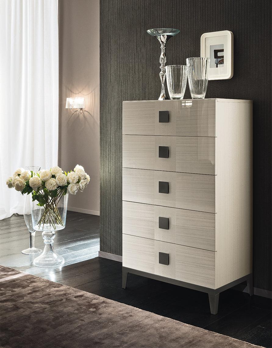 Monte Blanco Bedroom Set - Euro Living Furniture