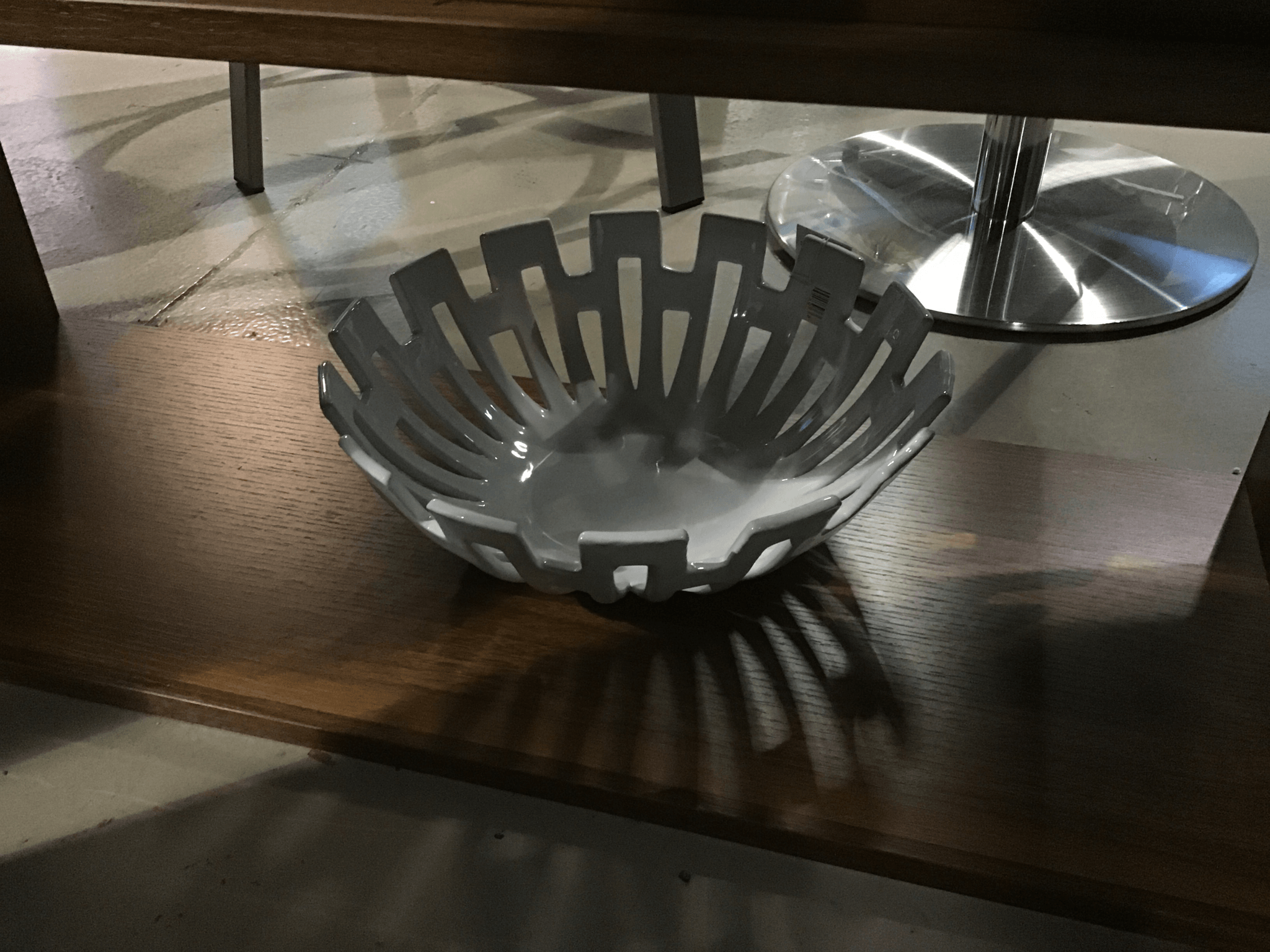 Flower bowl - White - Euro Living Furniture