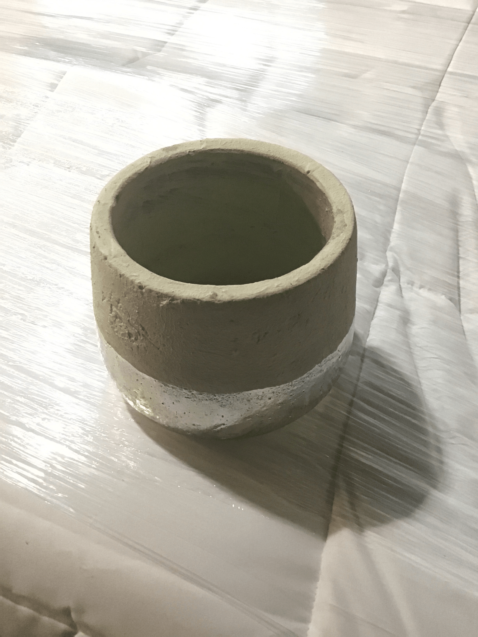 Ceramic mini vase - Euro Living Furniture